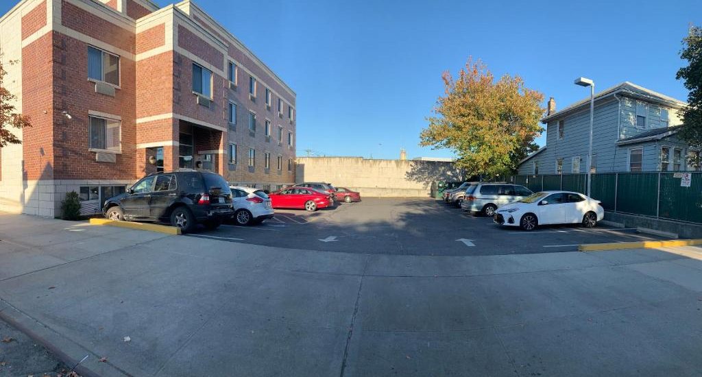 cresthaven-inn-jamaica-jfk