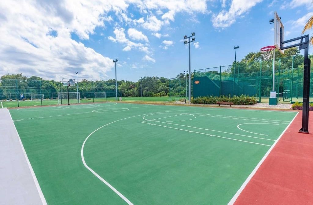 Grand Palladium Colonial Resort